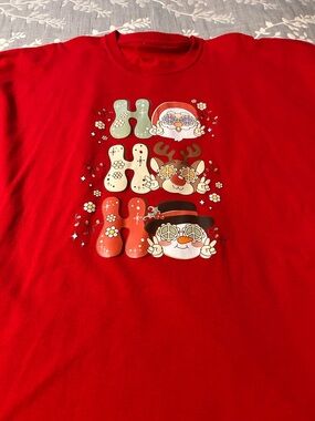 Christmas themed shirt sleeve t-shirt. 5xl gently used.